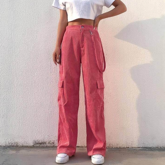 ✨BOGO ALL $5 ITEMS✨ pink corduroy cargo pants - Picture 2 of 3